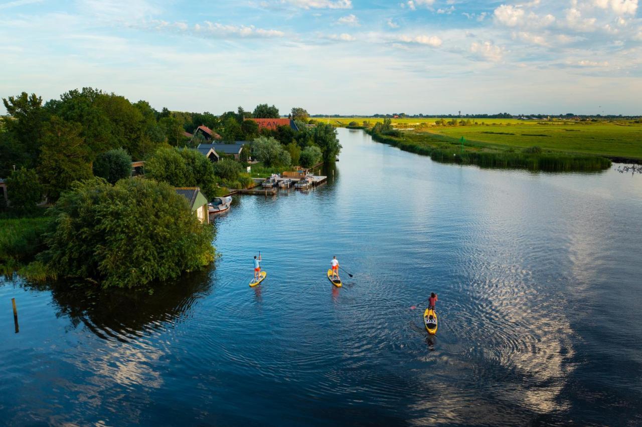 Pean-Buiten Waterlodges Nes  Экстерьер фото